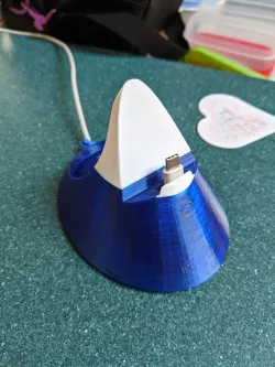 The wave - Whitecap shaped charging stand