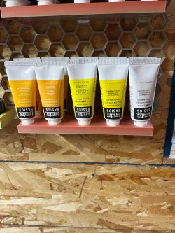 22 ML Small Acrylic Tube Holder for Honeycomb Storage Wall