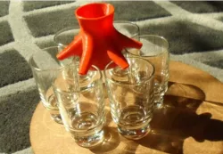 6 shot dispenser and holder or 6 glass
