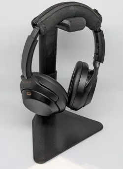 Adjustable Headphone Stand