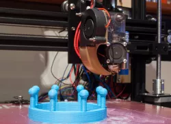 Customizable Circular Knitting Loom
