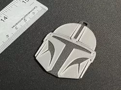 Mandalorian Keychain - REMIX