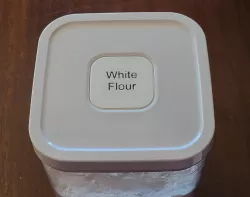 OXO Pop Container Button