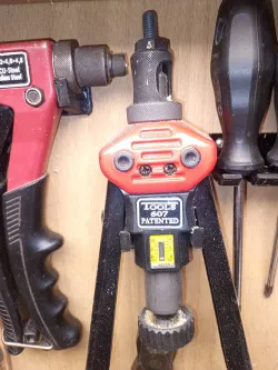 Rivet nut tool holder