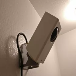 Wyze Pan Wall Mount 45 deg