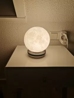 Light Stand for Designer Lithophane Moon Lamp