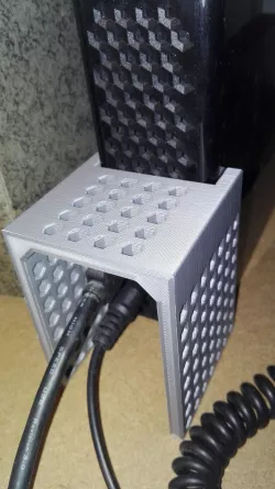 Seagate Backup Plus HUB microusb and power protector