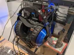 Thermaltake Core Case Large Headphone Holder