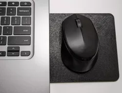 Configurable Slide-Out Mouse Pad