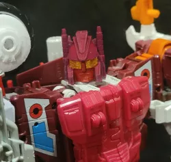 G1-Style Head and Gun for CW/UW Computron - Transformers