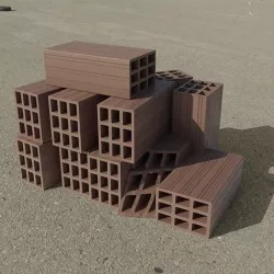 Bricks Low-poly 3D model
