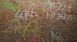 Graffiti Wall PBR Texture Texture