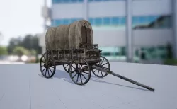 Old Wagon Caravan Cart - PBR Low-poly 3D model
