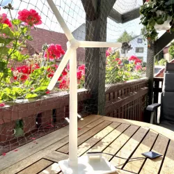 solar powered wind turbine 