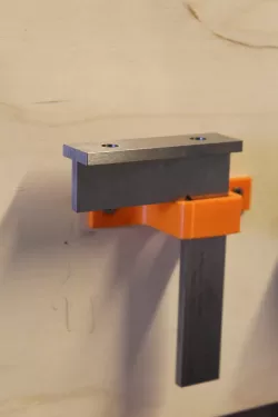 squares with base wall mount