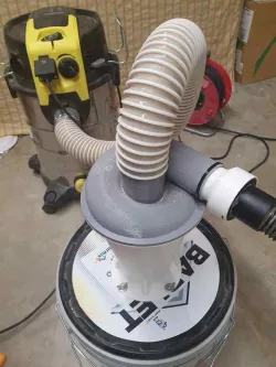Cyclone dust separator