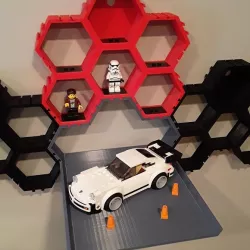 Mini-fig shelf