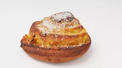 Roll or bun with coconut flakes 3D model