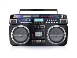 Modern Boombox with iPhone 3D model
