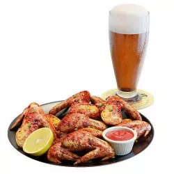 Food Set 08 - Chicken Wings and Beer 3D model