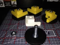 Makerbot Replicator 2 and 2X Adjustable Feet