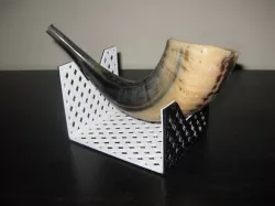 Shofar display stand