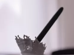 Splashing Pen holder