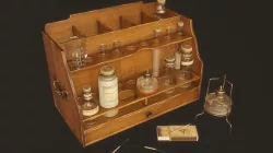 Apothecary Chest - PBR Game Ready Low-poly 3D model