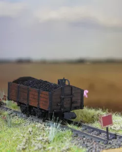 1/120 scale TTm 1000mm narrow gauge coal wagon 6t