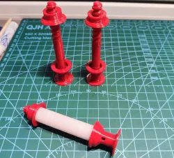 Bobbin for winding thread