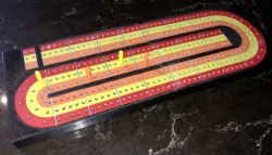 Folding Travel Magnetic Cribbage Board and Pegs