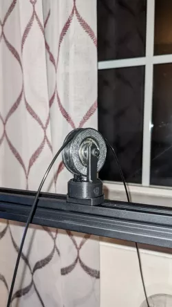 Gimballed Filament Guide Mount