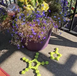 Plant Pot Riser Stand