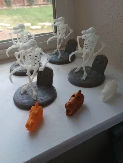 Skelegator!