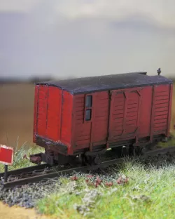 1/120 scale TTm 1000mm narrow gauge boxcar