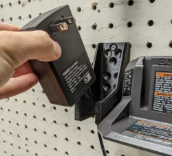 Power Brick Holder for Ridgid / Ryobi Chargers
