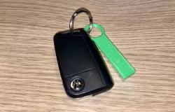 Simple VW Tiguan Keychain