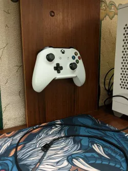 XBOX One Controller Holder