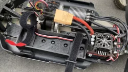 Mugen MBX-6T Truggy brushless conversion battery and ESC deck