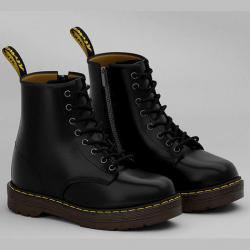 Dr martens hotsell fotos 3d