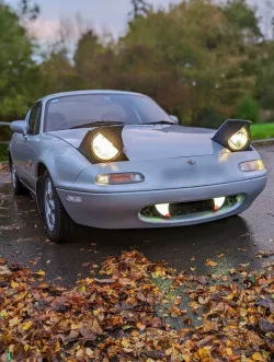 MX5 Light Up Teeth