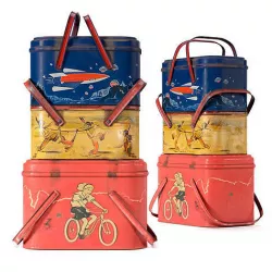 Vintage Lunch Boxes 3D model