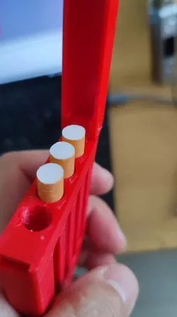 Cigarette box