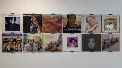LP Record Wall Mount with 3M Command Strips