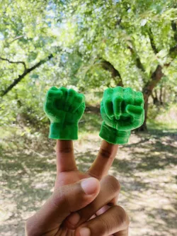 Mini Hulk Hands