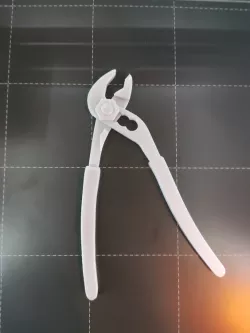 Pliers