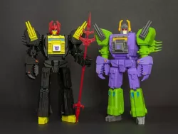 Transformers Marvel Scorponok and Black Zarak preview