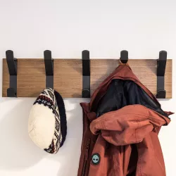 Wall hanger