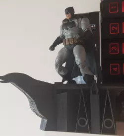 7" ACTION FIGURE BATMAN GARGOYLE DISPLAY PIECE
