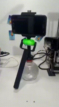 Gimbal/Stabilizer for cell phone photo/video